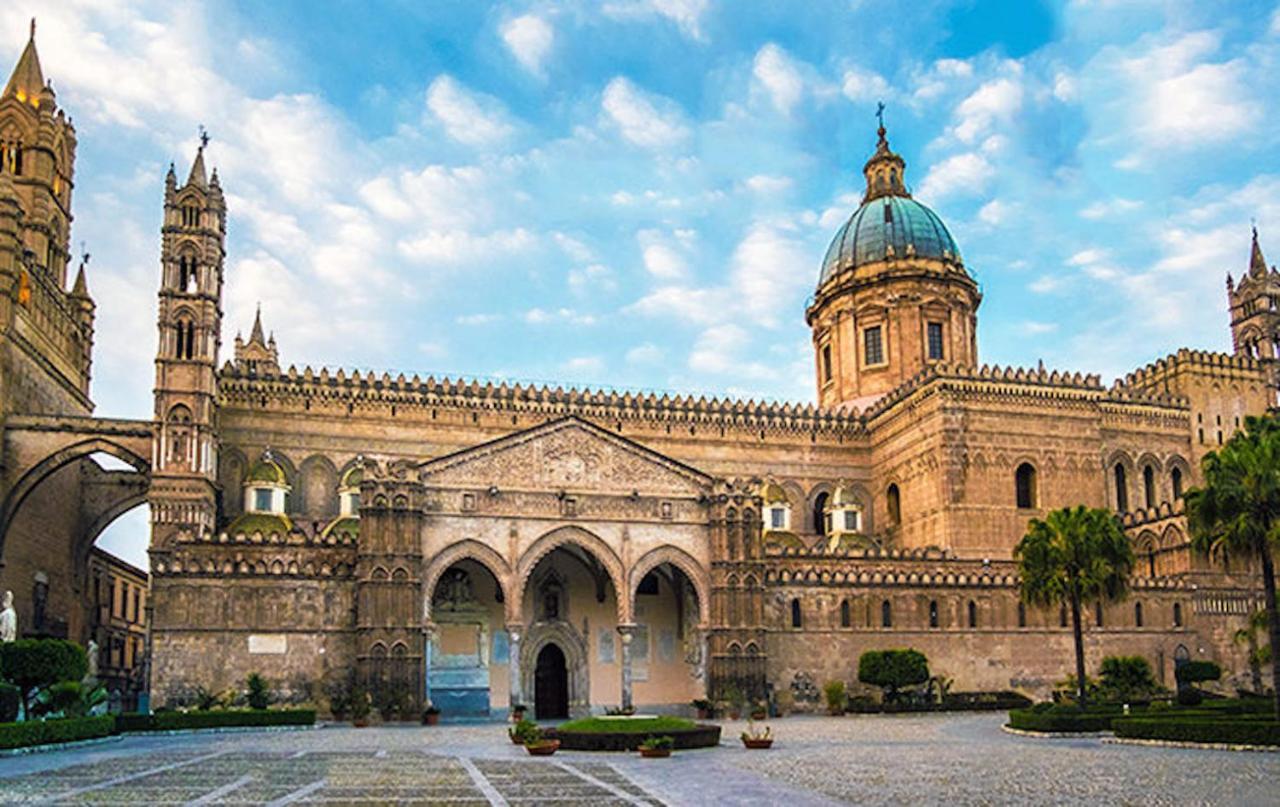 팔레르모 Casa Di Fronte La Cattedrale 아파트 외부 사진